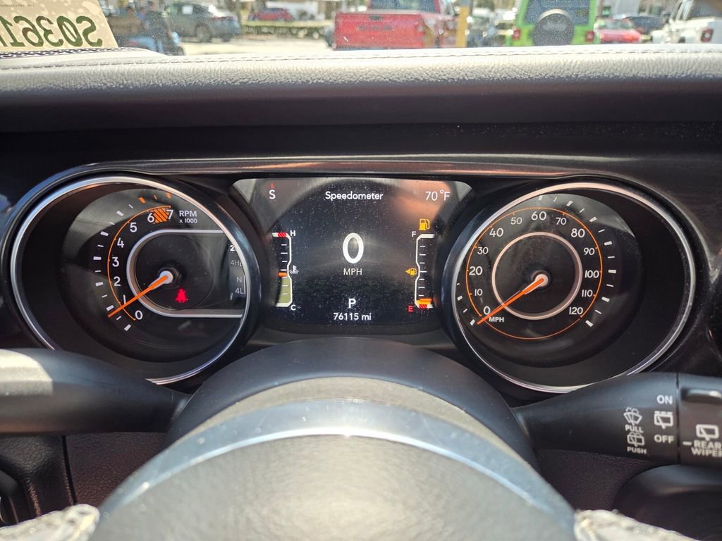 Certified 2023 Jeep Wrangler Unlimited Sahara AWD/4WD image 28
