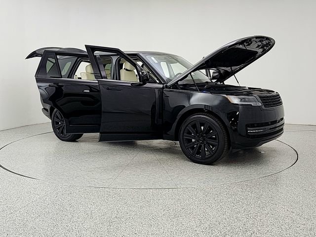 New 2026 Land Rover Range Rover Long Wheelbase SE AWD/4WD image 10