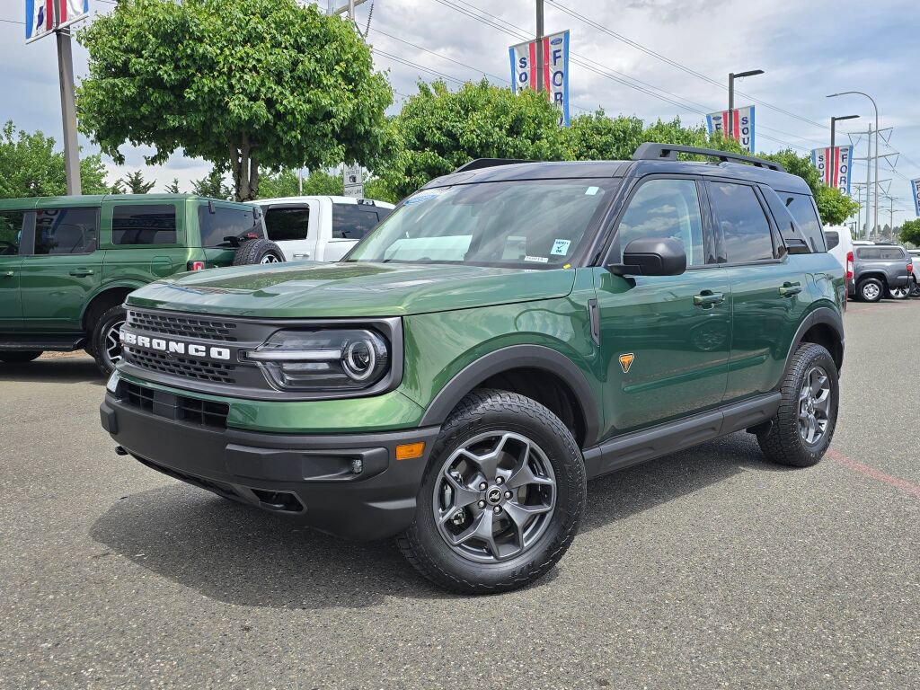 Used 2023 Ford Bronco Sport Badlands w/ Premium Package AWD/4WD image 1