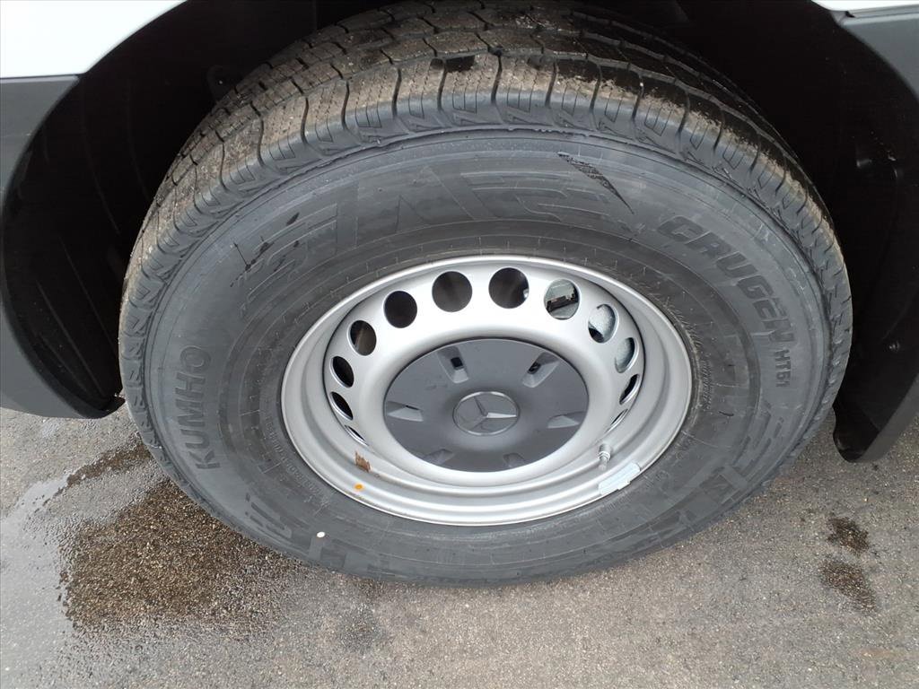 New 2026 Mercedes-Benz Sprinter 144 Cargo image 9