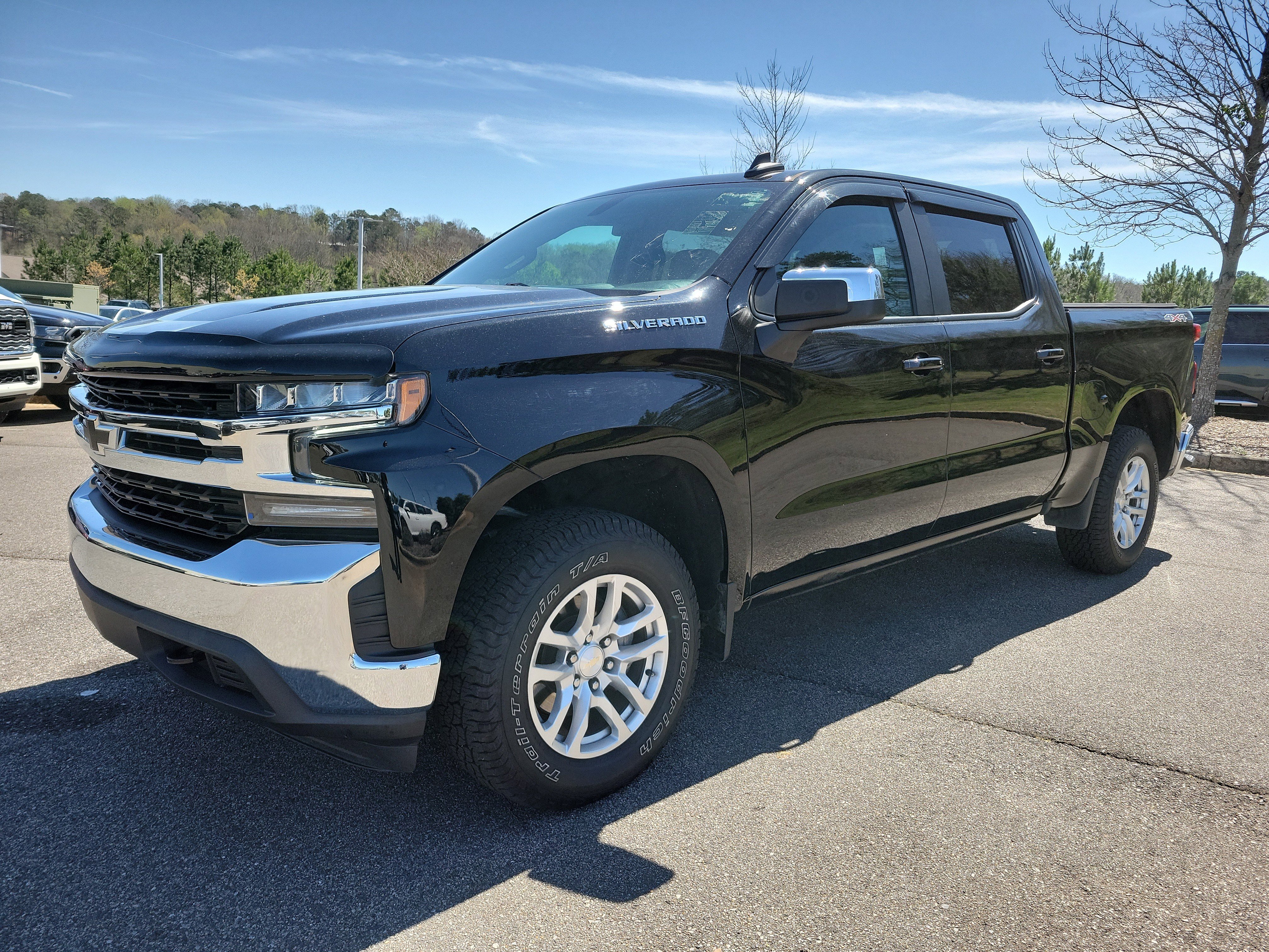 Used 2021 Chevrolet Silverado 1500 LT w/ Convenience Package II image 22