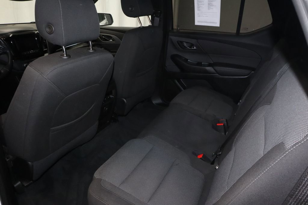 Used 2023 Chevrolet Traverse LT FWD image 20