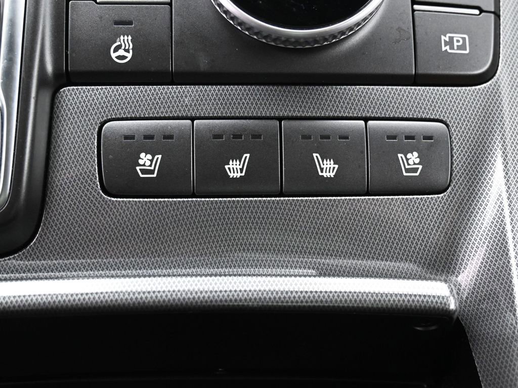 Used 2023 Hyundai Santa Fe Calligraphy AWD/4WD image 27