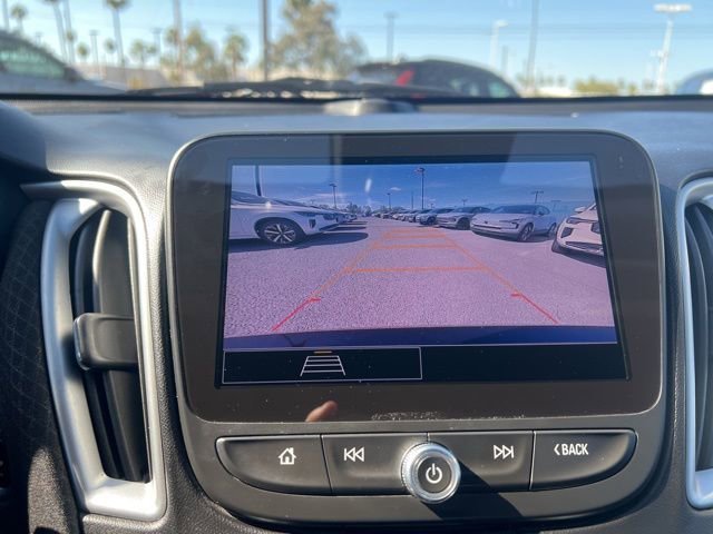 Used 2024 Chevrolet Malibu LT image 14