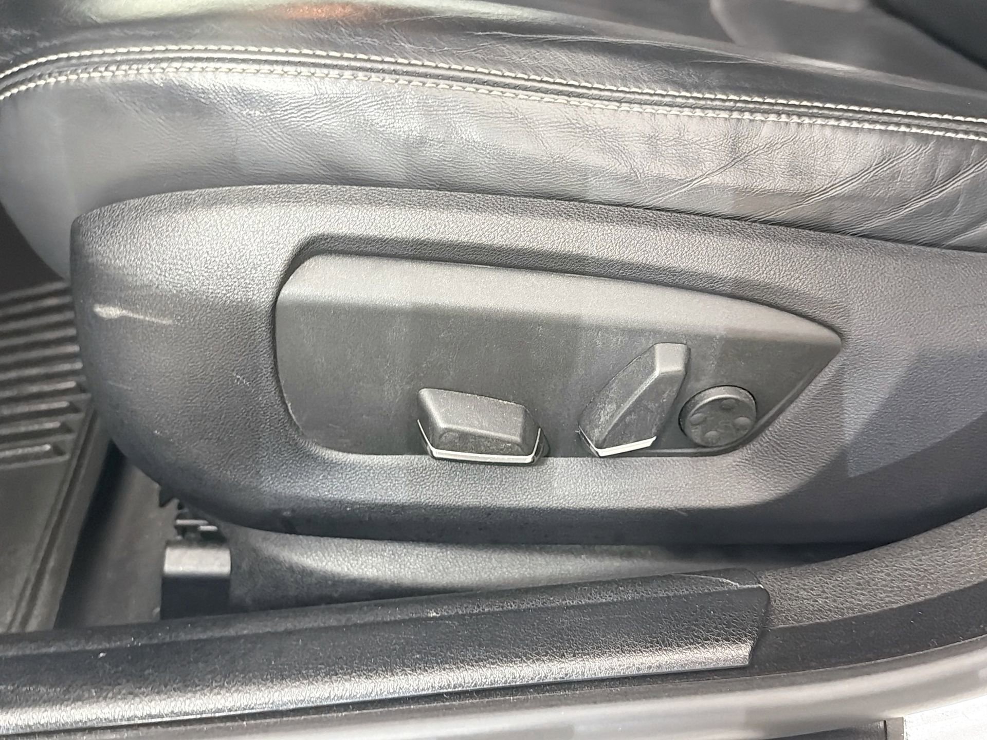 Used 2016 BMW 528i Sedan image 19