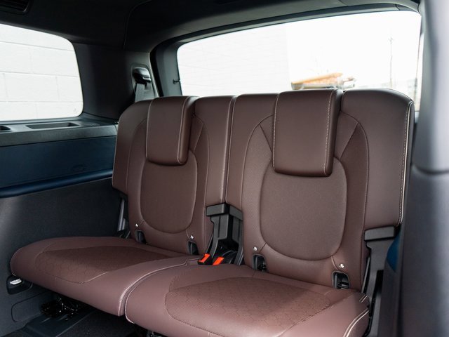 New 2025 Volkswagen ID. Buzz Pro S image 10