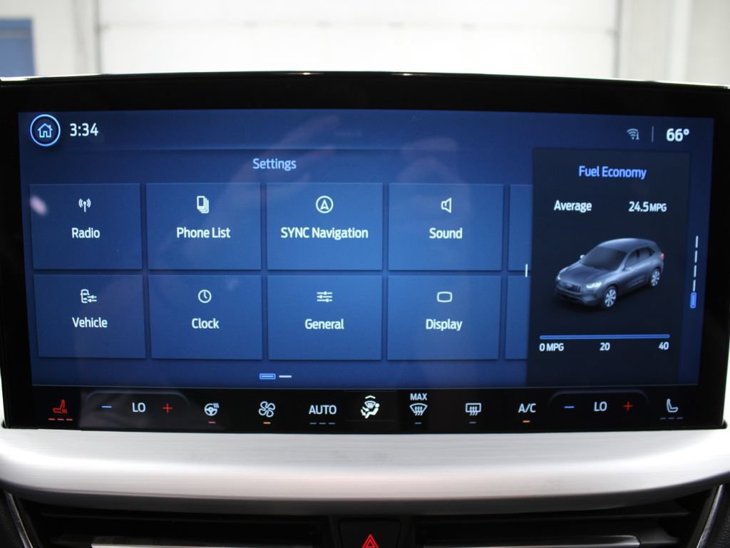 Used 2025 Ford Escape Platinum AWD/4WD image 28