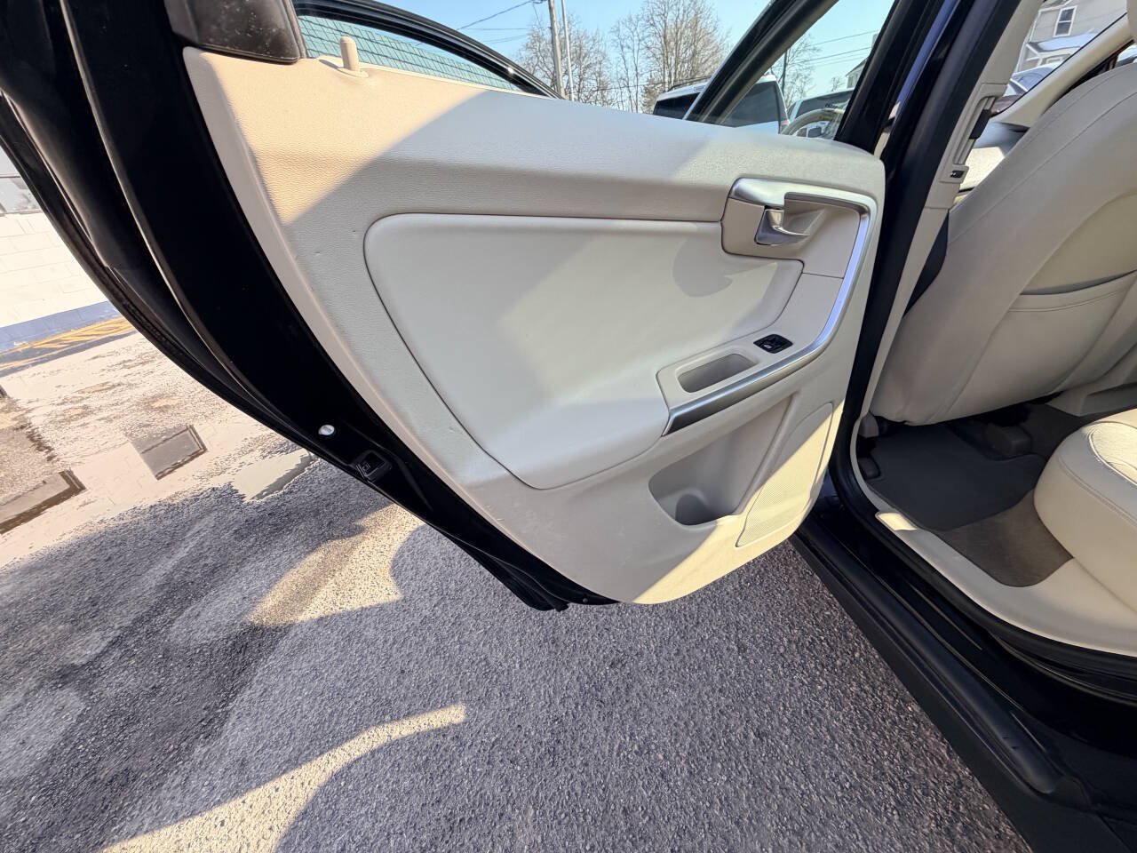 Used 2010 Volvo XC60 3.2 FWD image 22