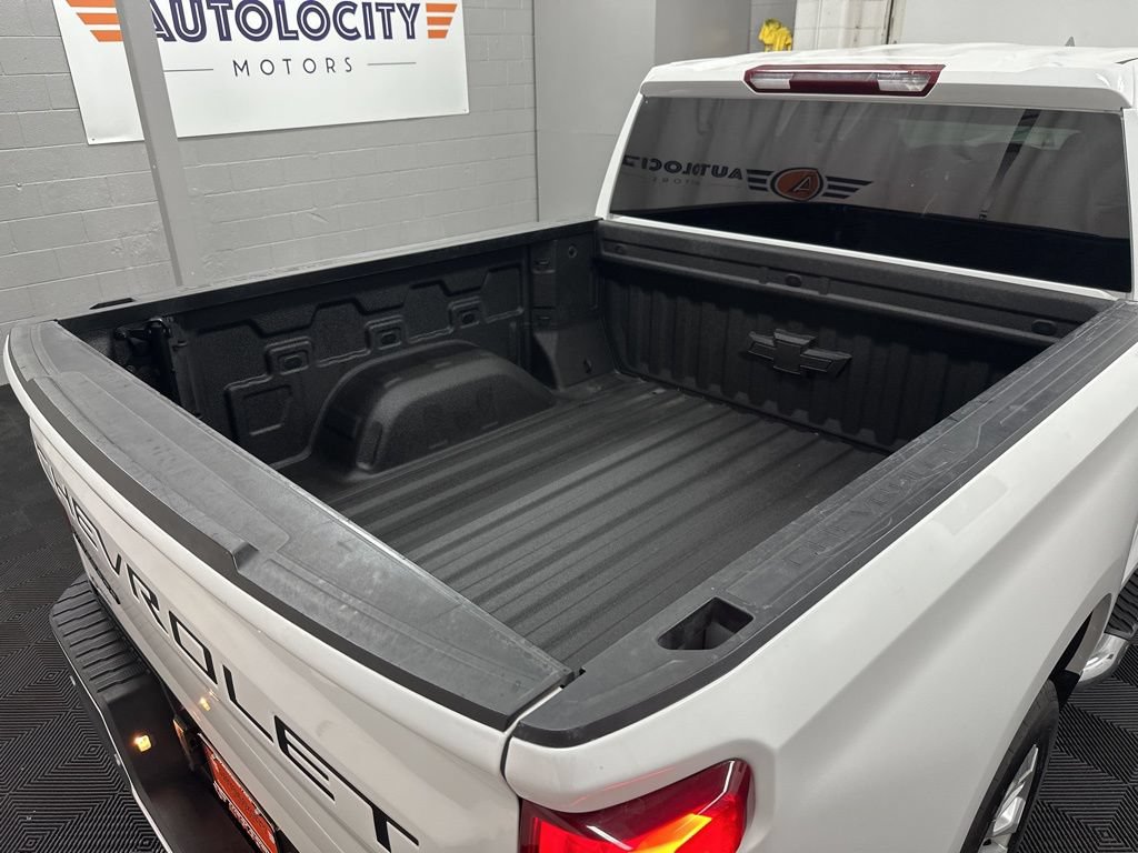 Used 2023 Chevrolet Silverado 1500 LTZ AWD/4WD image 11
