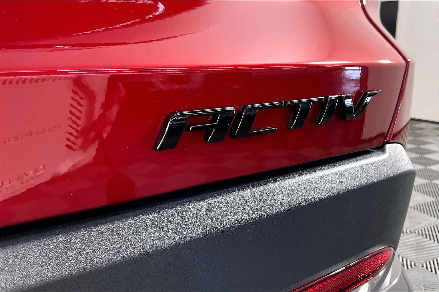 Certified 2026 Chevrolet Equinox ACTIV w/ LPO, Floor Liner Package FWD image 19