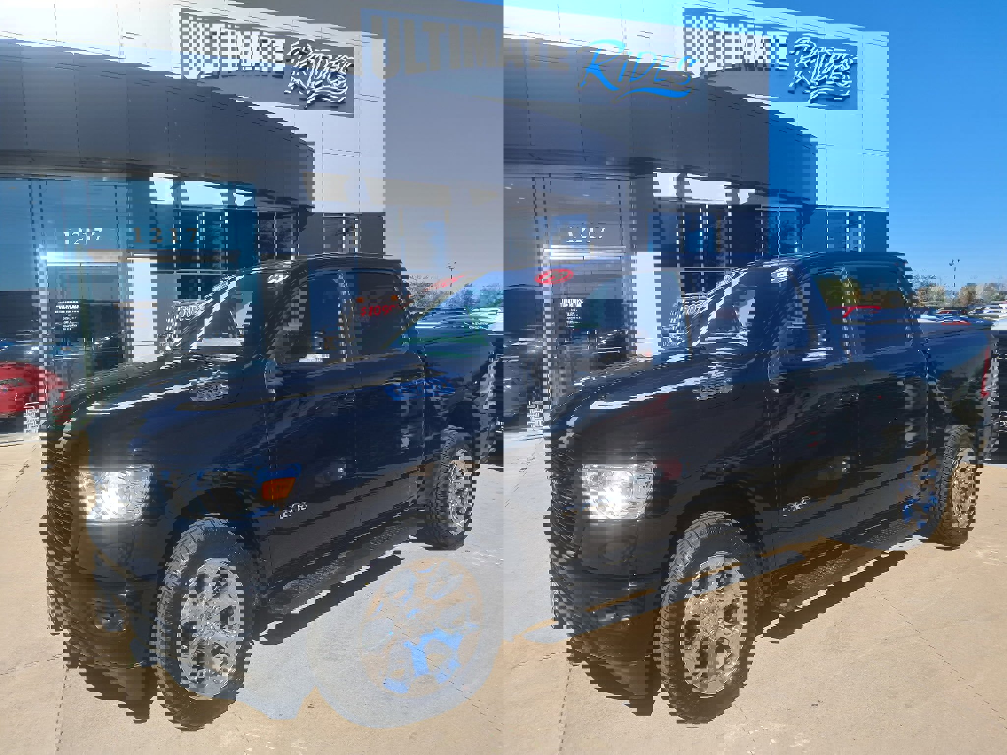 Used 2019 RAM 1500 Big Horn image 1