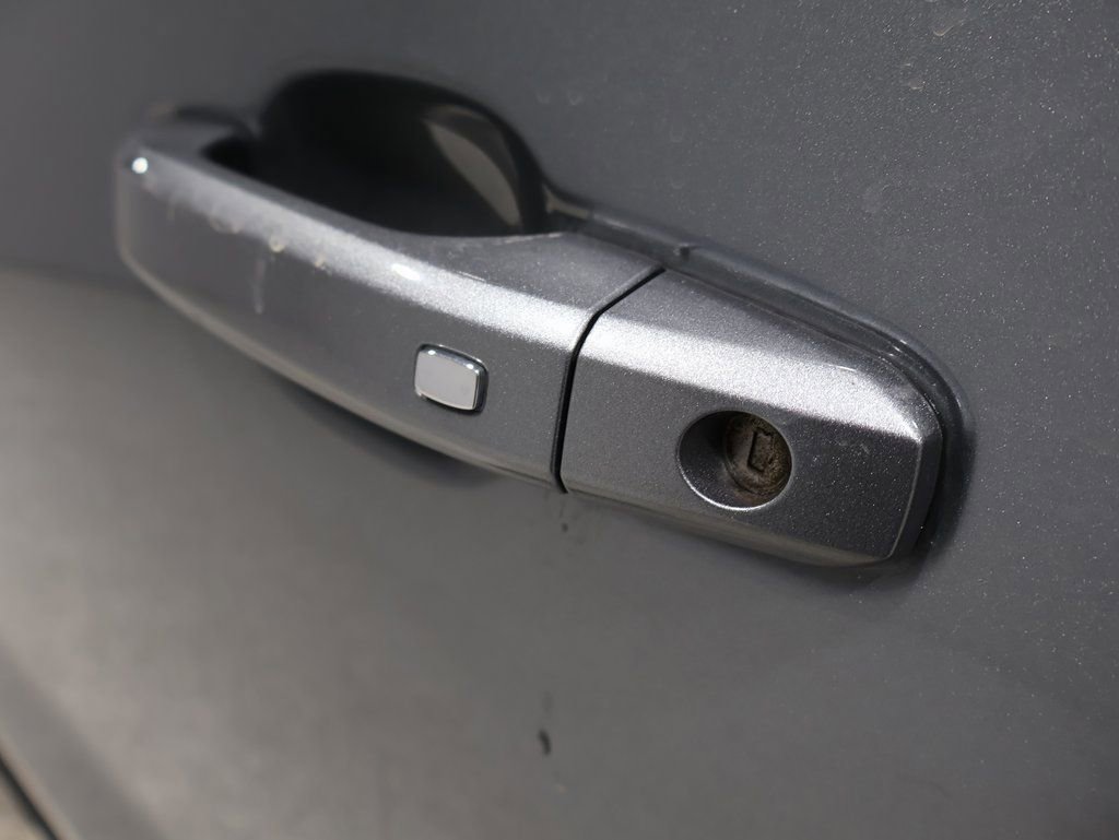 Used 2022 Chevrolet Silverado 1500 RST w/ Z71 Off-Road Package image 10