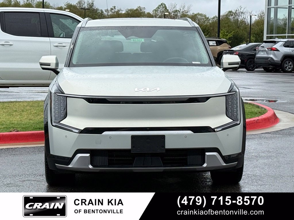 Certified 2024 Kia EV9 Land AWD/4WD image 2
