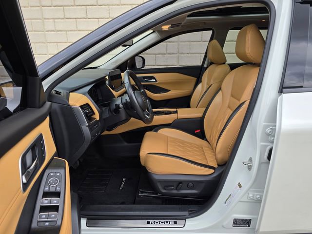 Used 2021 Nissan Rogue Platinum image 59