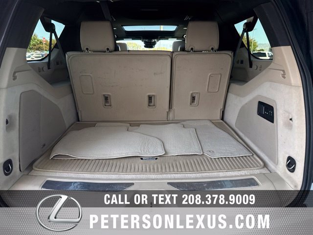 Used 2021 Cadillac Escalade ESV Premium Luxury w/ Driver Assist Tech Package AWD/4WD image 22