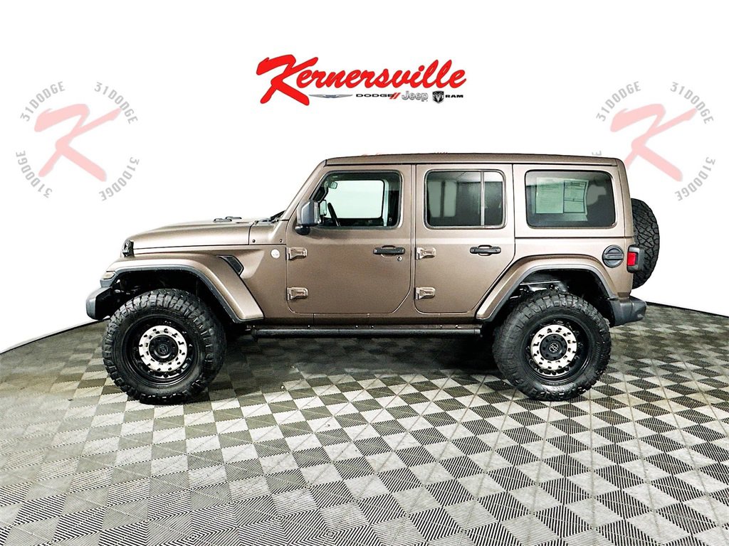 Used 2018 Jeep Wrangler Unlimited Sahara image 4