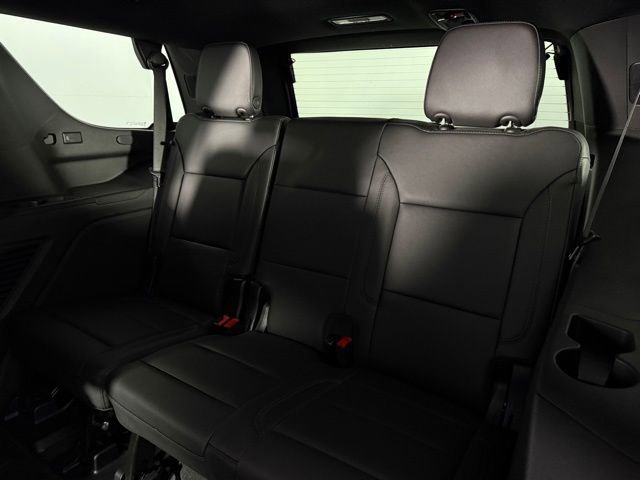 Used 2024 Chevrolet Tahoe Z71 w/ Luxury Package image 18