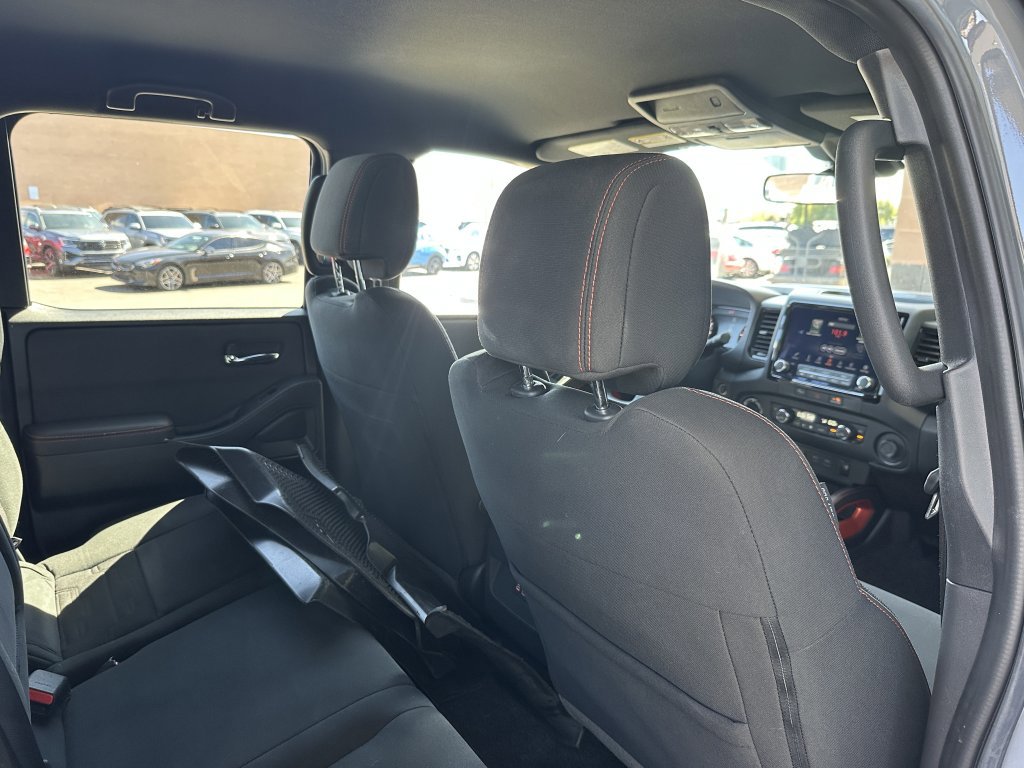 Used 2024 Nissan Frontier PRO-4X w/ Technology Package AWD/4WD image 36