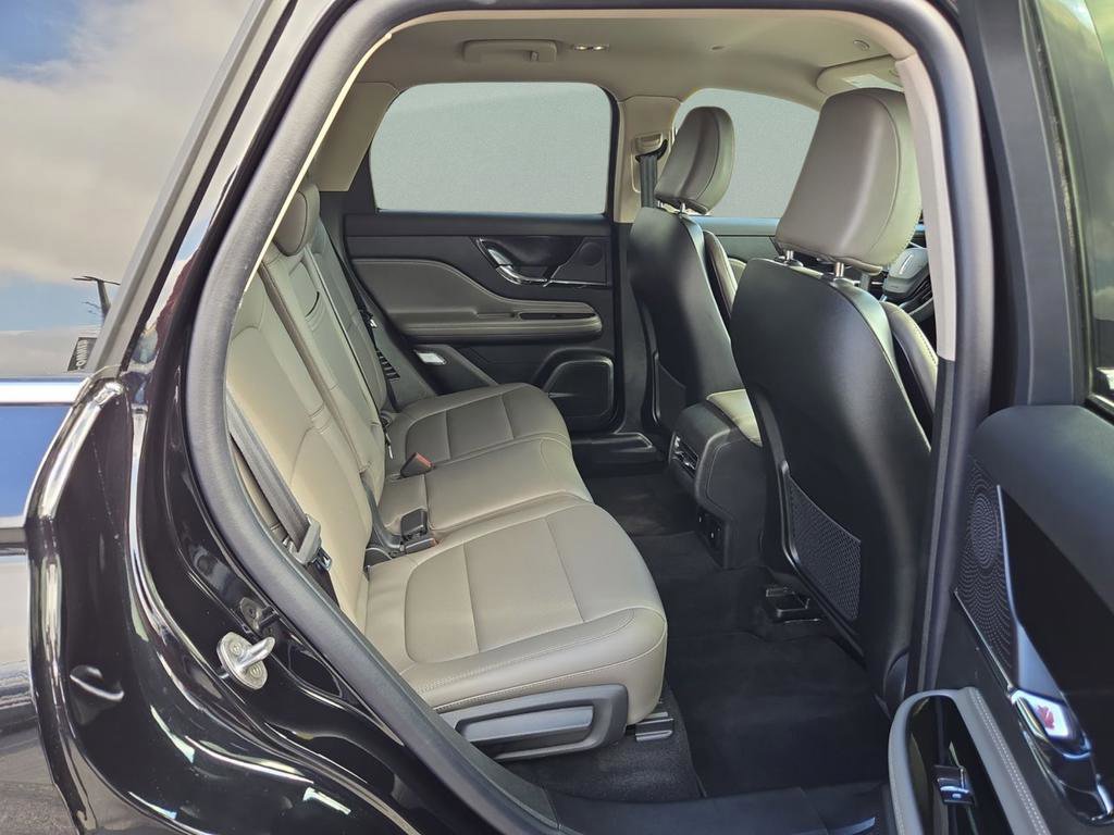 Used 2025 Lincoln Corsair FWD w/ Equipment Group 101A image 26