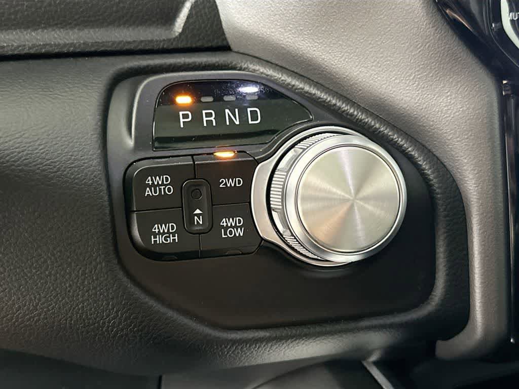 Used 2022 RAM 1500 Laramie AWD/4WD image 18