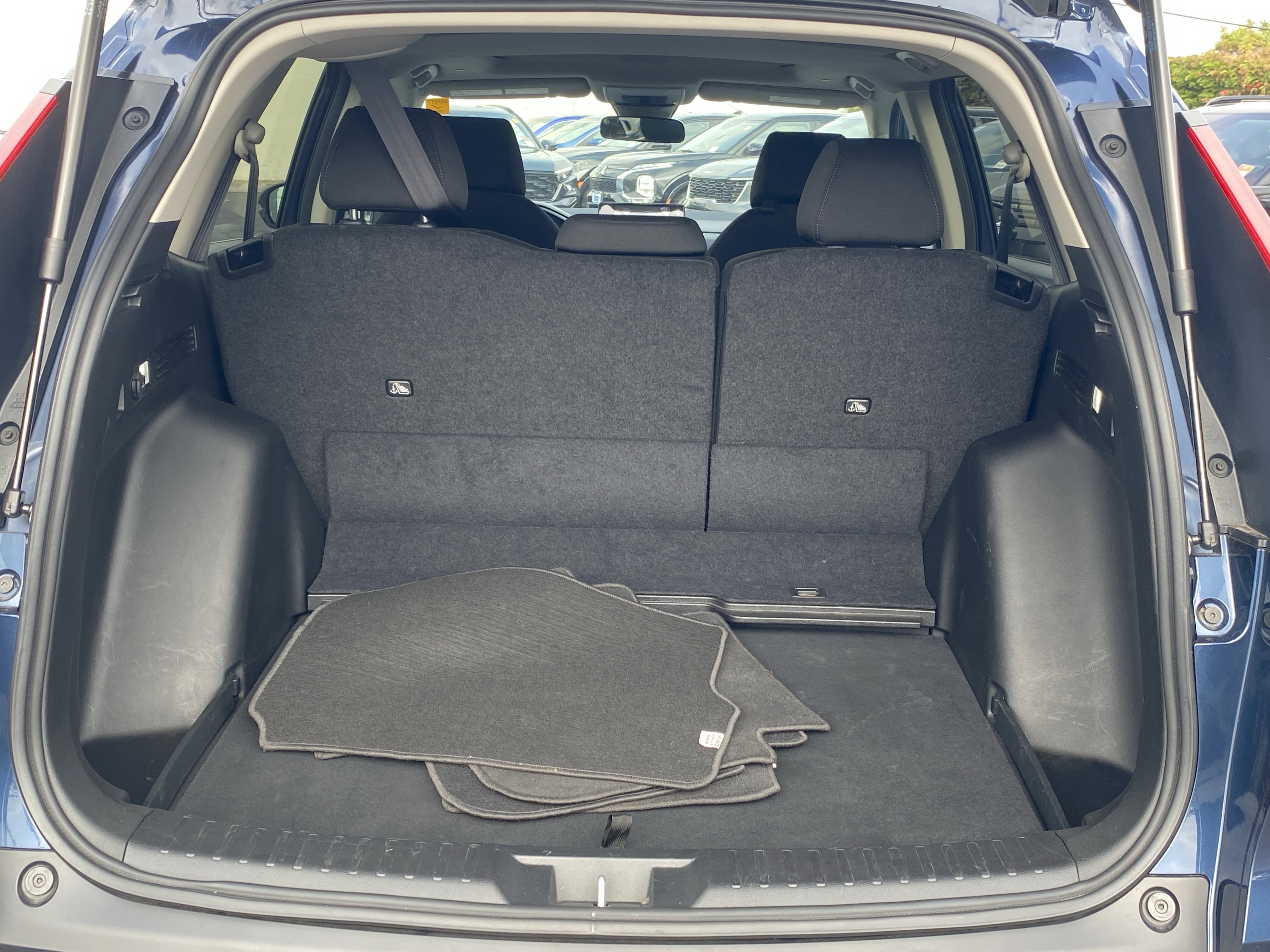 Certified 2025 Honda CR-V EX image 12