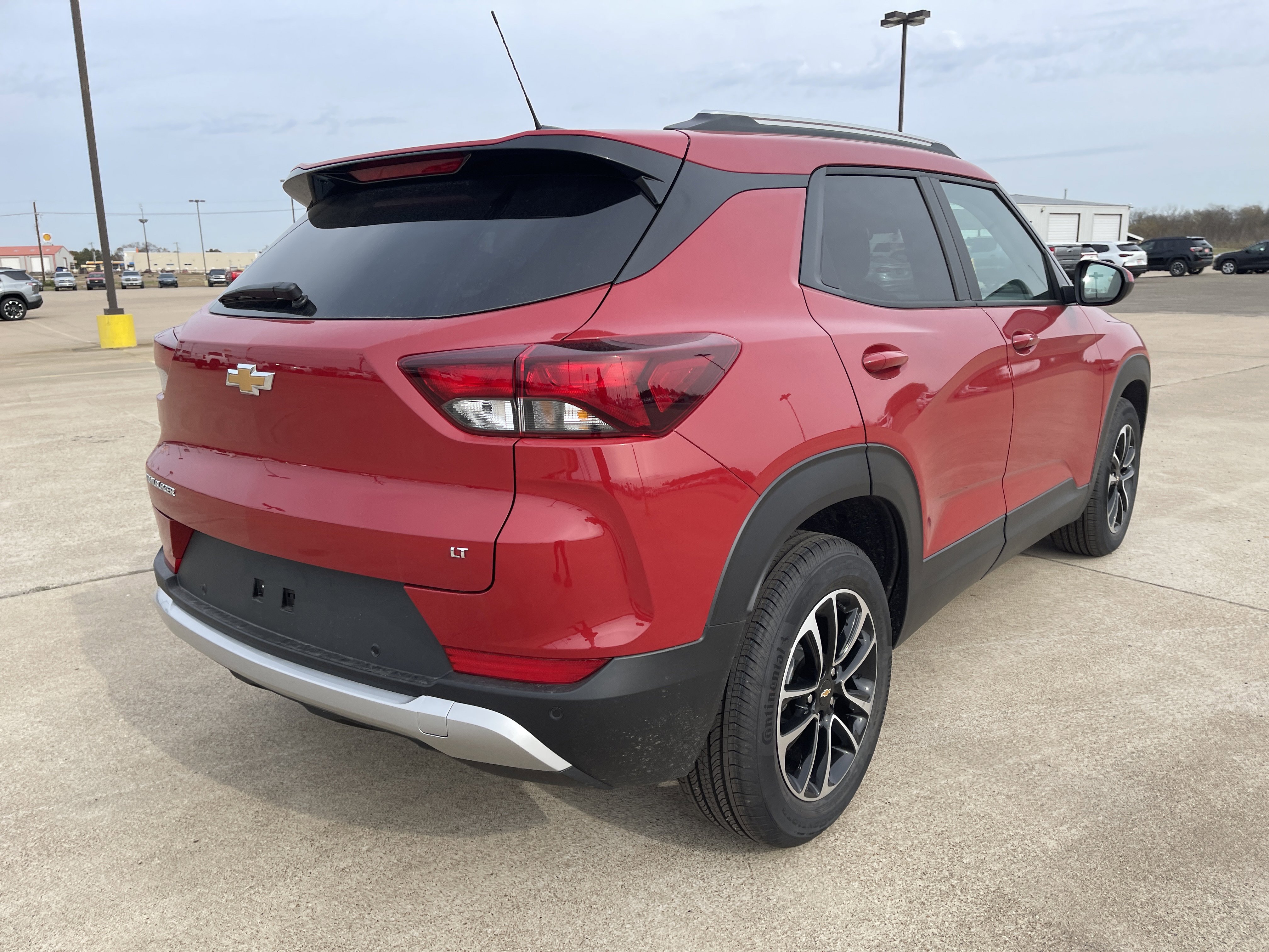 New 2026 Chevrolet TrailBlazer LT w/ Convenience Package FWD image 4