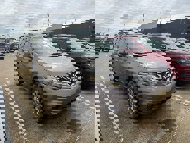 Used 2012 Nissan Murano SV image 1