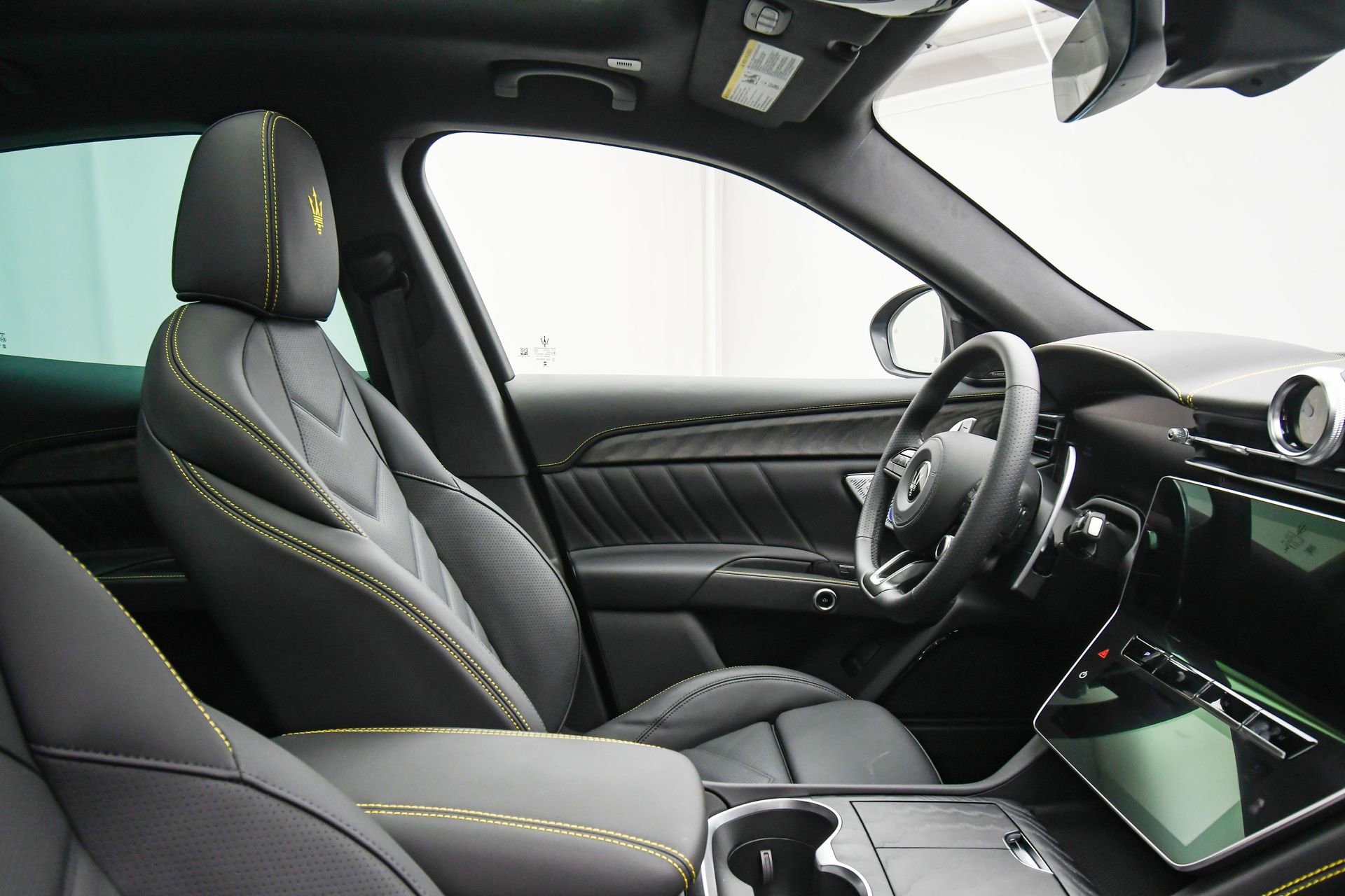 New 2025 Maserati Grecale GT image 45