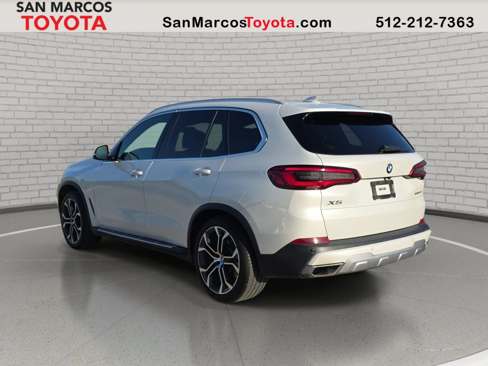 Used 2019 BMW X5 xDrive40i AWD/4WD image 8