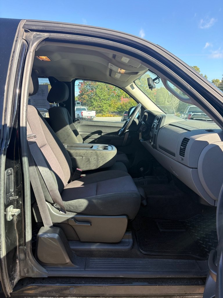 Used 2013 Chevrolet Silverado 1500 LS AWD/4WD image 11