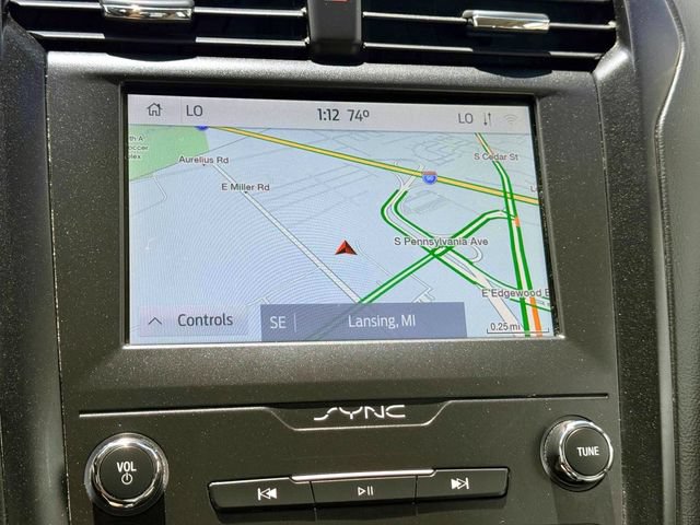 Used 2020 Ford Fusion SE w/ Equipment Group 151A FWD image 28