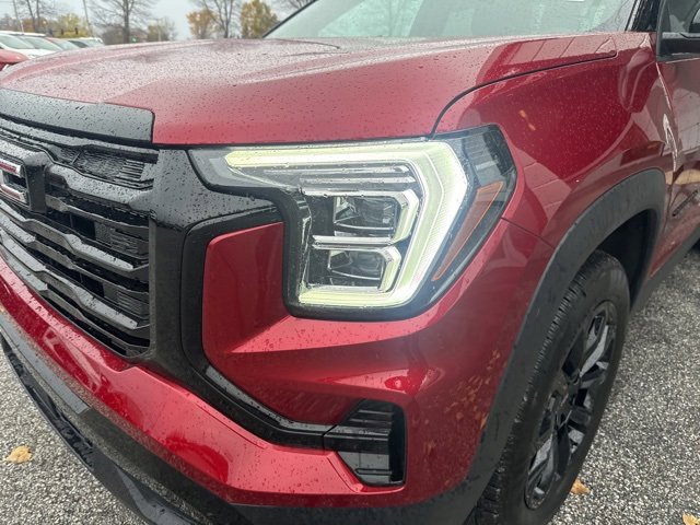 New 2026 GMC Terrain Elevation w/ Elevation Premium Package image 12