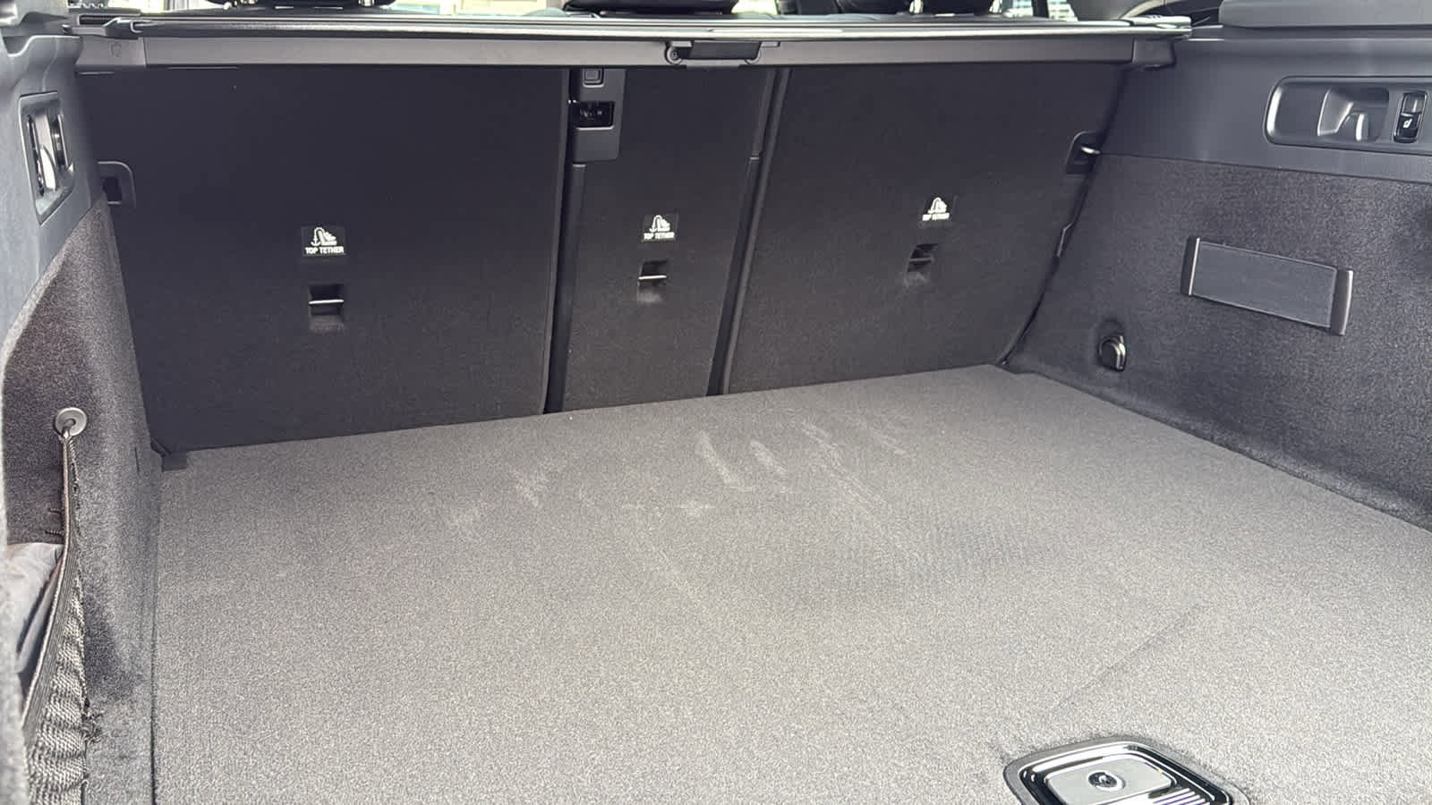 New 2026 Mercedes-Benz GLC 300 4MATIC image 32