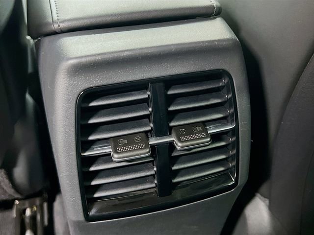 Certified 2023 Kia Niro EX Touring image 26