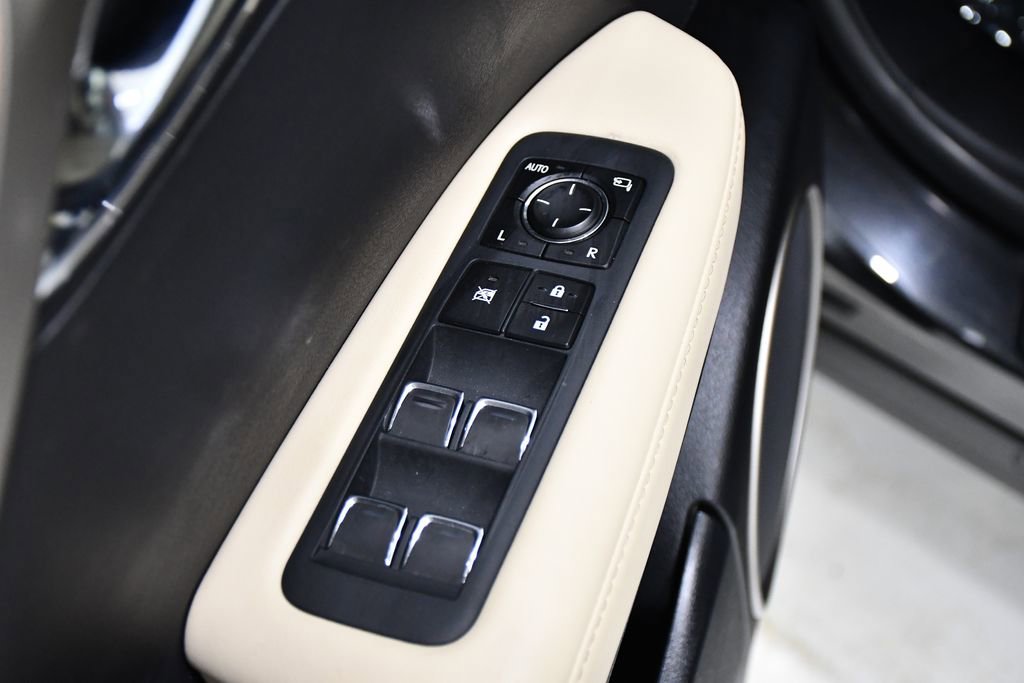 Used 2022 Lexus RX 350 AWD w/ Premium Package image 18