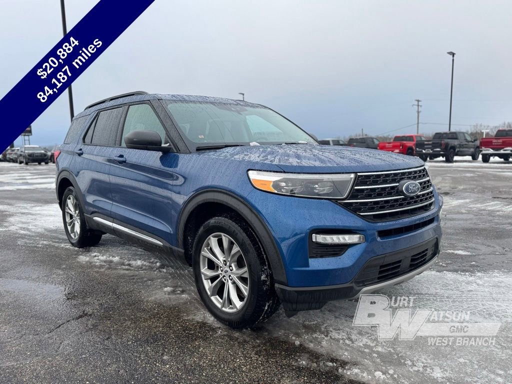 Used 2021 Ford Explorer XLT w/ Equipment Group 202A image 9