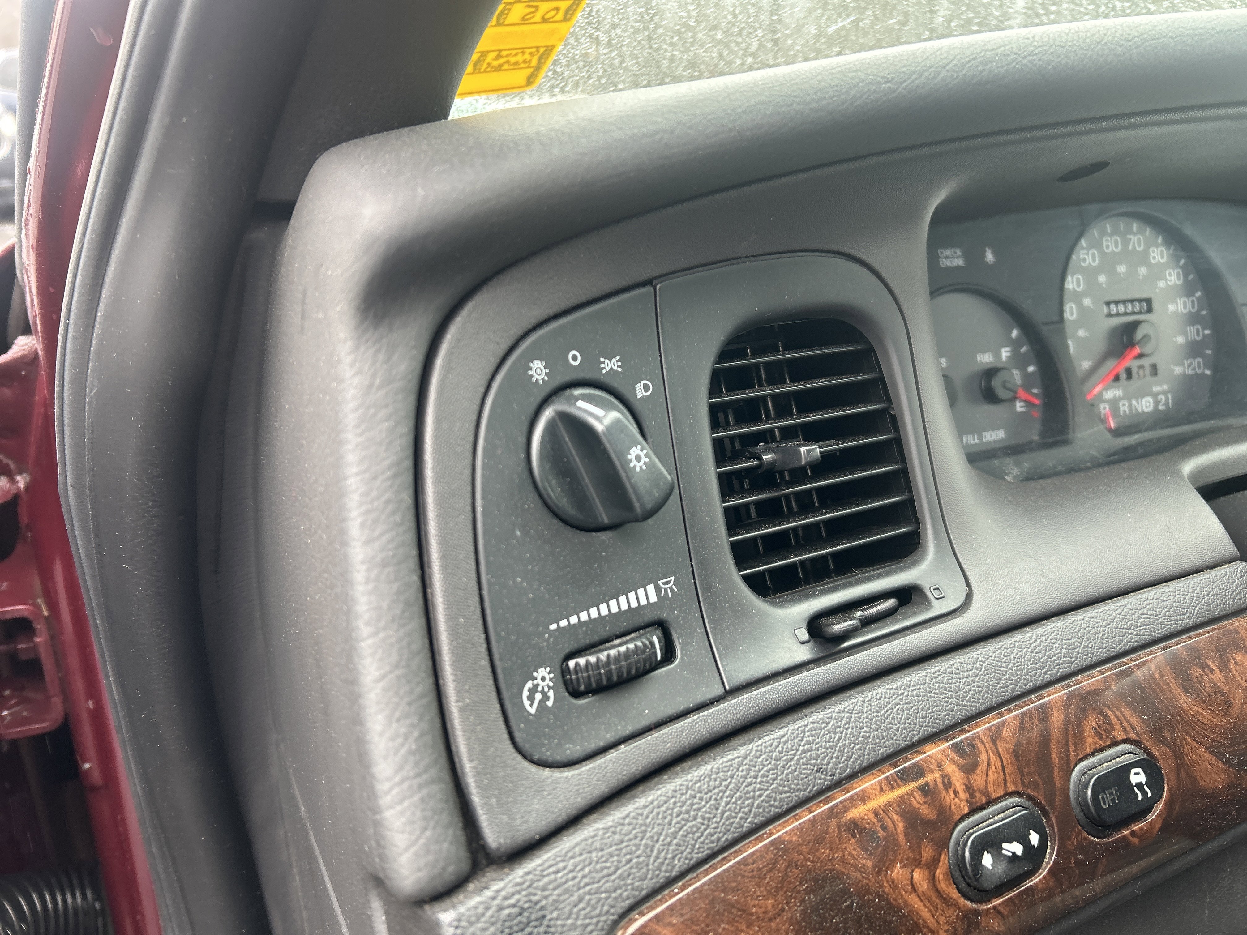 Used 2005 Mercury Grand Marquis LS image 22