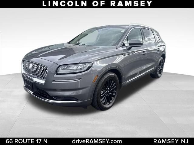 Used 2023 Lincoln Nautilus Reserve image 1