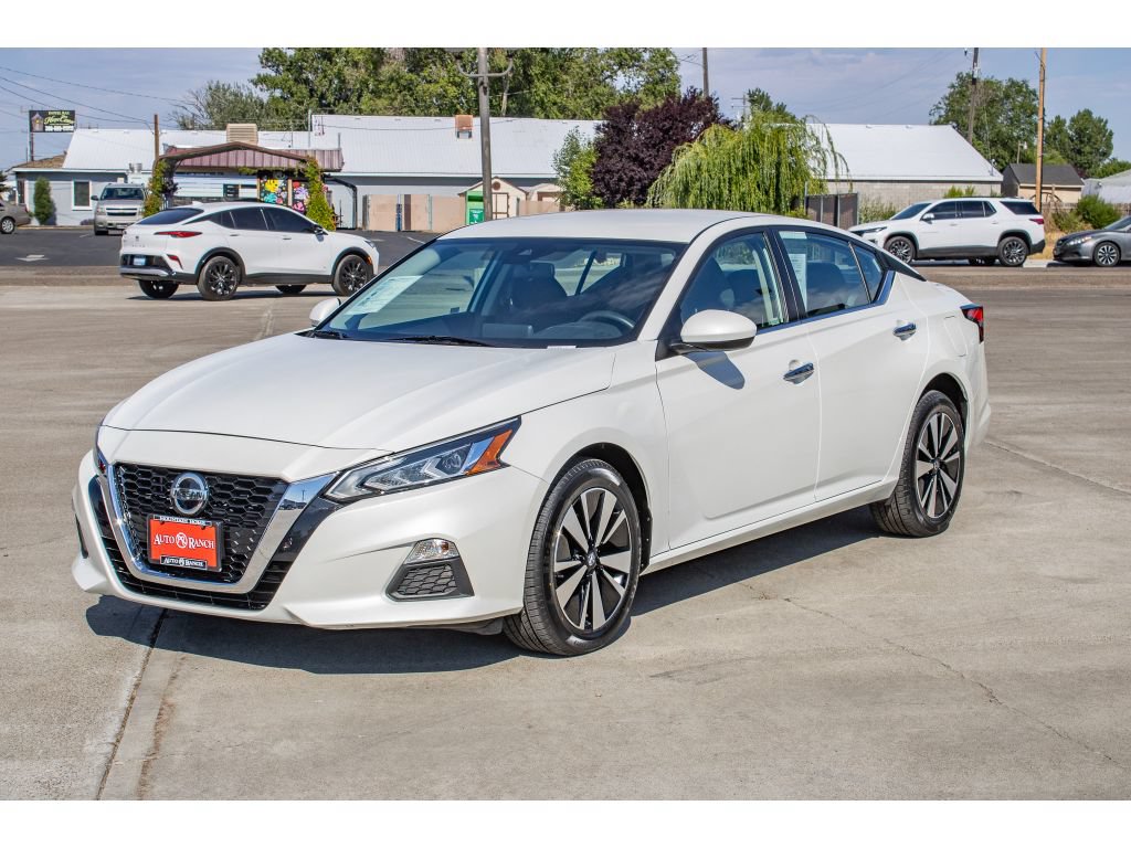 Used 2022 Nissan Altima 2.5 SV AWD/4WD image 4