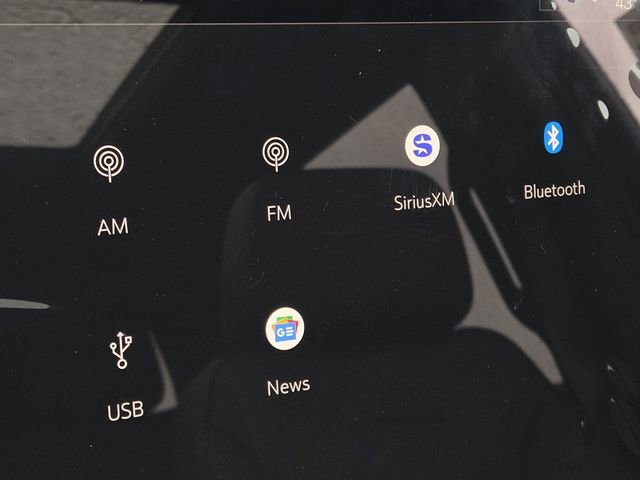 New 2026 GMC Yukon XL Denali w/ Sun & Power Step Package image 6