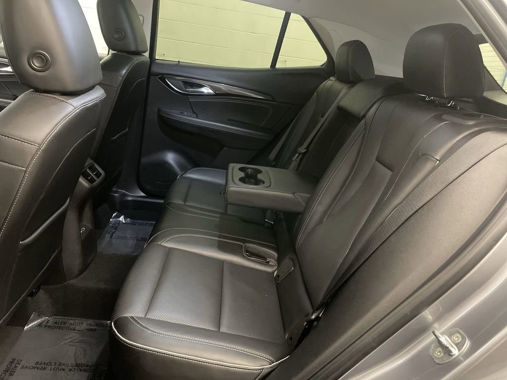 Used 2021 Buick Envision Essence FWD image 17
