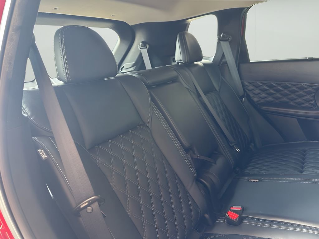 Used 2023 Mitsubishi Outlander SEL 40th Anniversary image 32