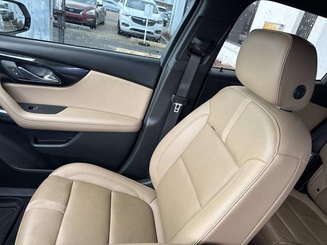 Used 2021 Chevrolet Blazer Premier w/ Driver Confidence II Package FWD image 21