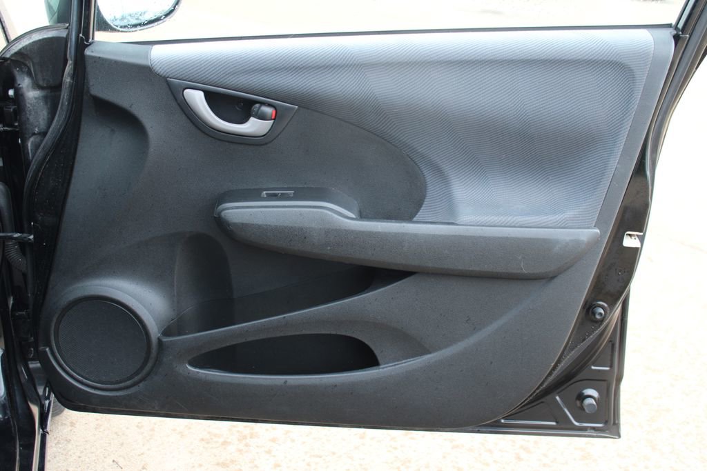 Used 2013 Honda Fit image 29