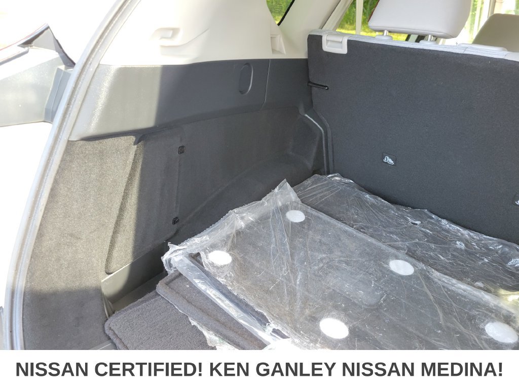 Certified 2023 Nissan Rogue SV AWD/4WD image 43