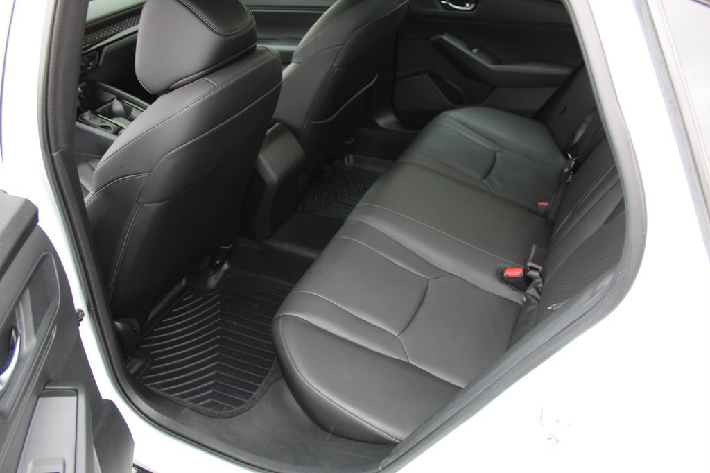 Used 2023 Honda Accord Sport image 12