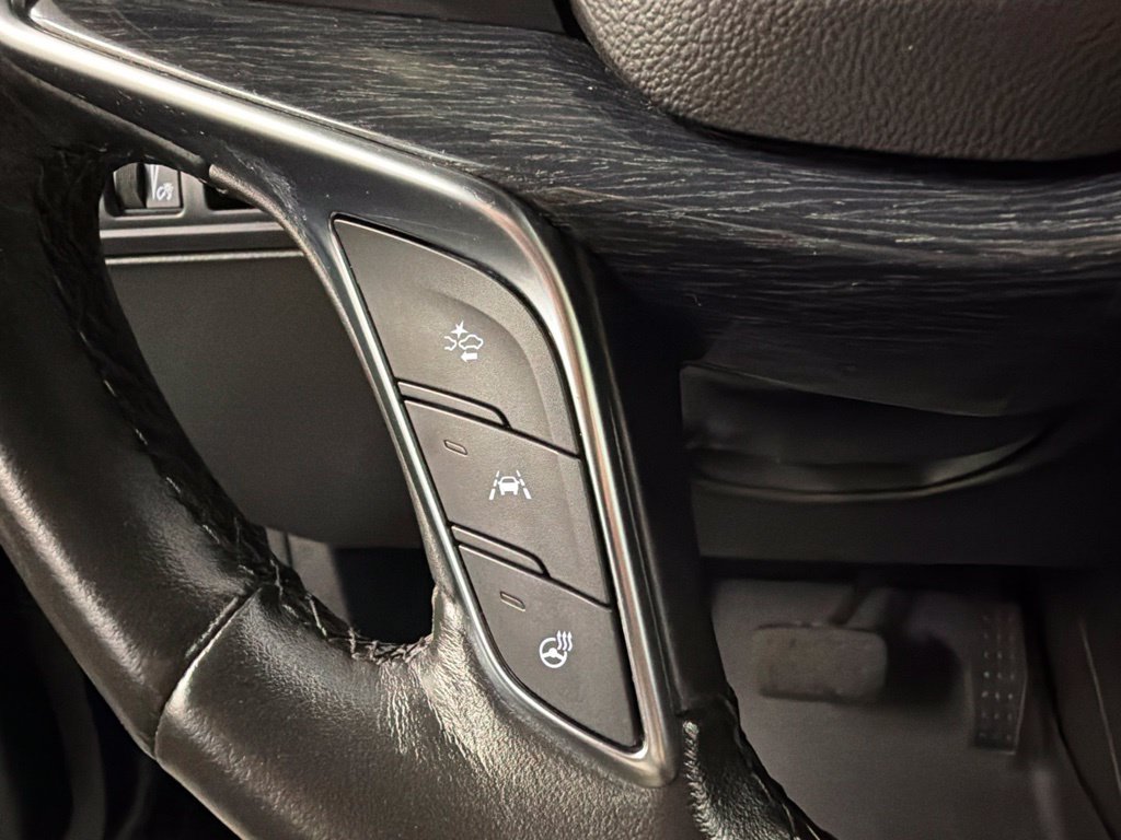 Used 2023 Cadillac XT5 Premium Luxury AWD/4WD image 18
