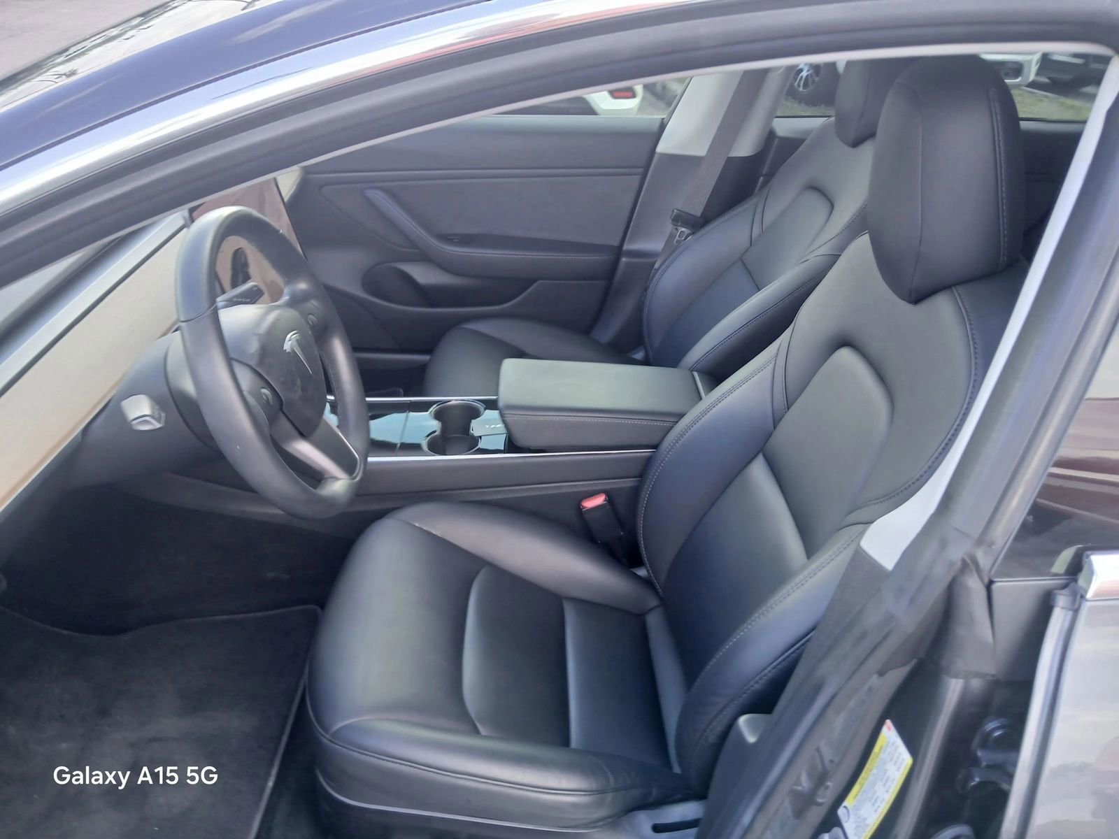 Used 2018 Tesla Model 3 Long Range AWD/4WD image 11