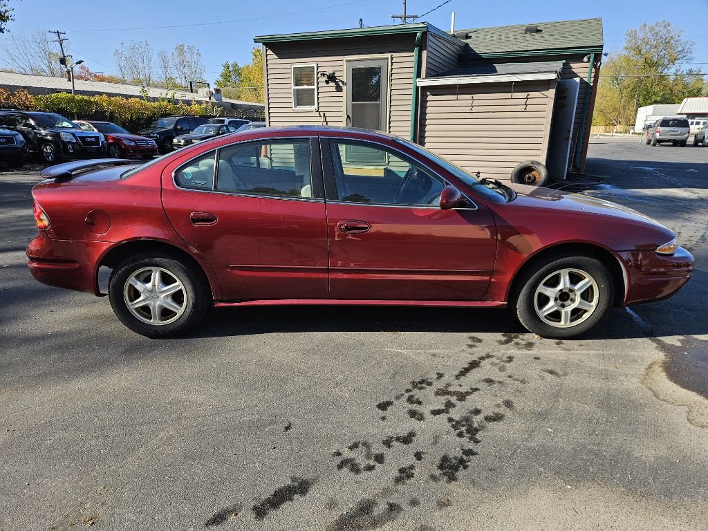 Used 2002 Oldsmobile Alero GL w/ Sun & Sound Pkg FWD image 7