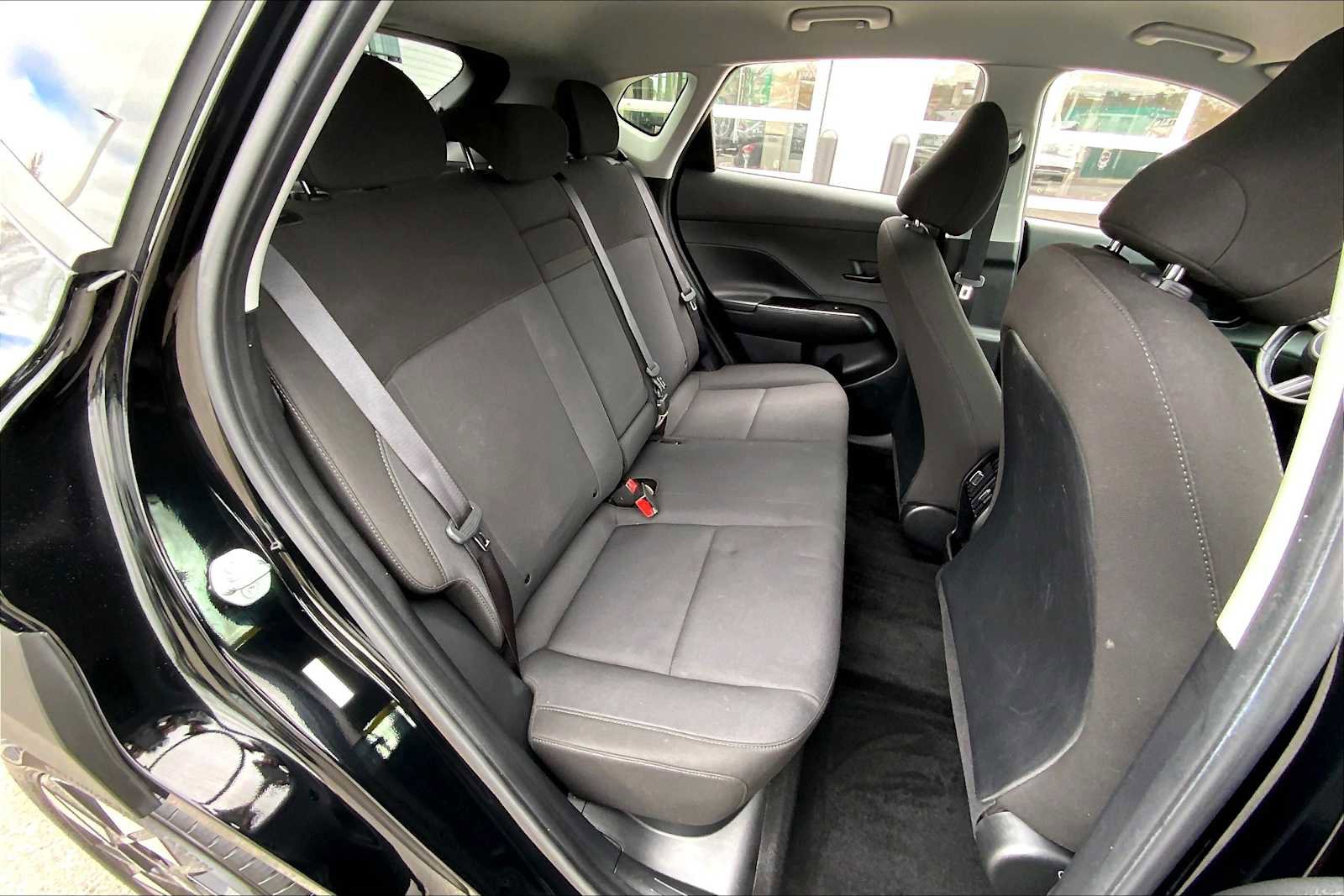 Used 2024 Hyundai Kona SEL FWD image 18